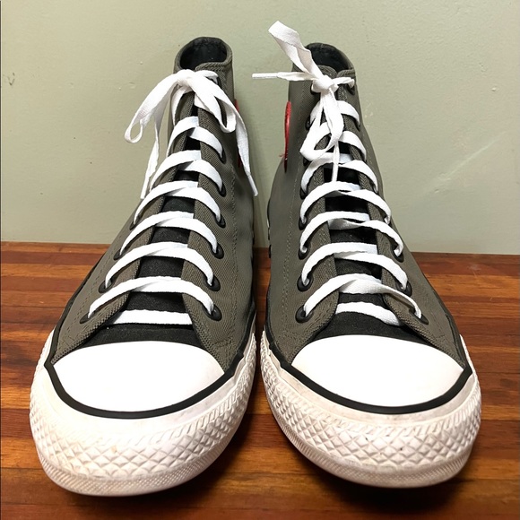 Men’s gray high top converse all star size 11 shoes - Picture 4 of 10